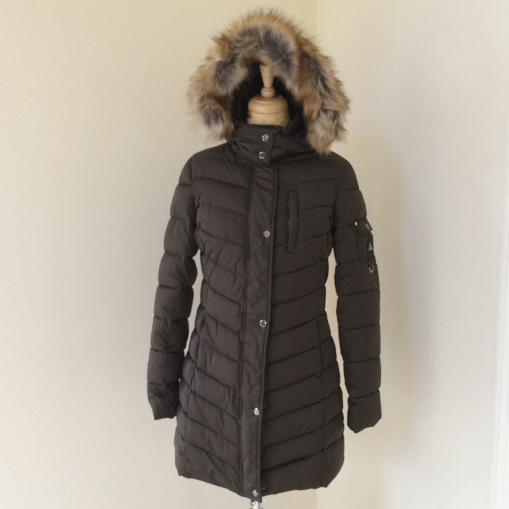 SPIRE size XS Olive puffer water resistant jacket